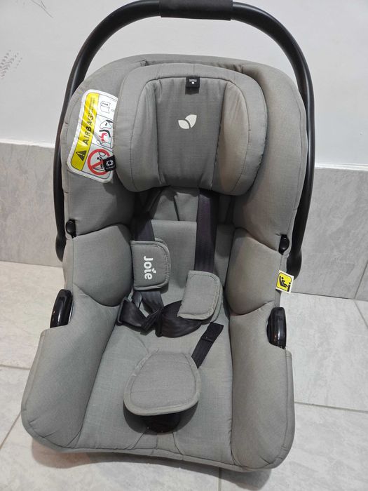 Set Scoica Joie, Carucior pliabil Momi, scaun masina mini + cadou