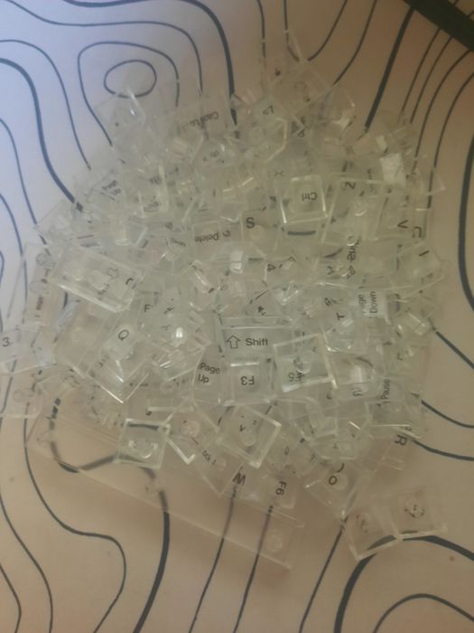 Продам кейкапы прозрачные