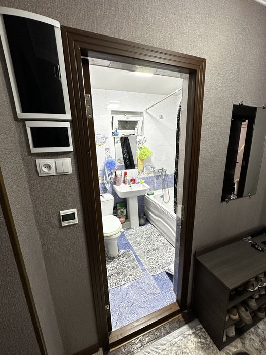 Яшнабод тумани 2 хонали квартира сотилади