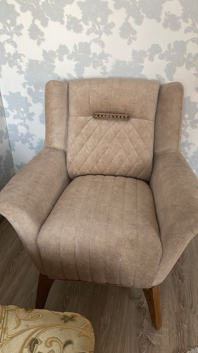 Диван и 2 кресла