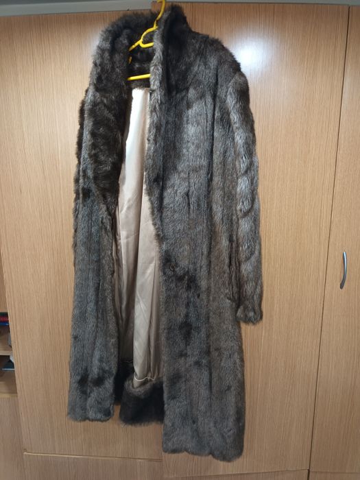Haină blană lungă mărimea S,calitate deosebita