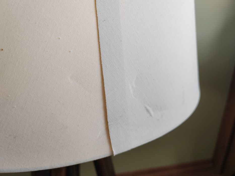 Подова лампа трипод, Полилей, осветителни тела