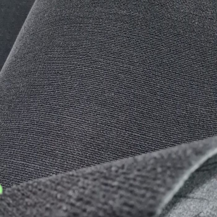 Ковролин выставочный, серого цвета