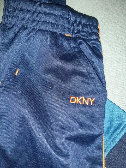 DKNY trening mărimea   98