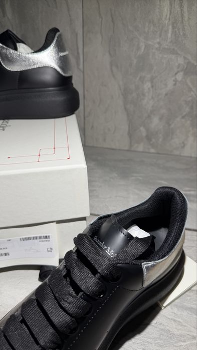 Alexander McQueen autentici