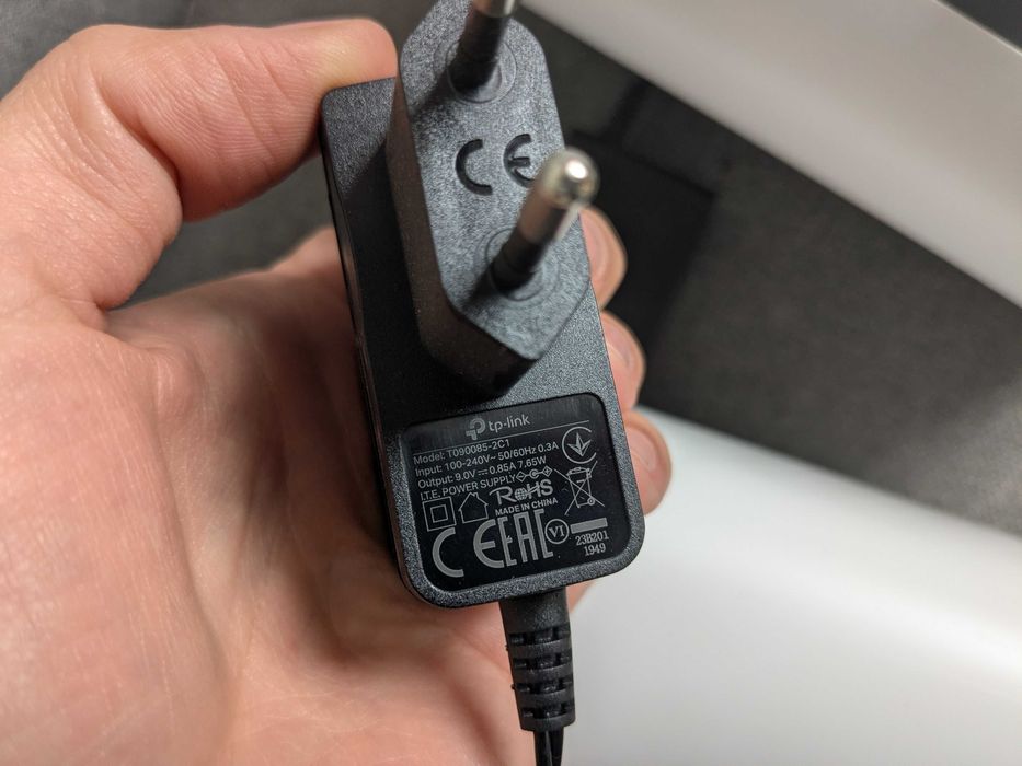 TP-Link Deco E4 AC1200 Mesh Wi-Fi System