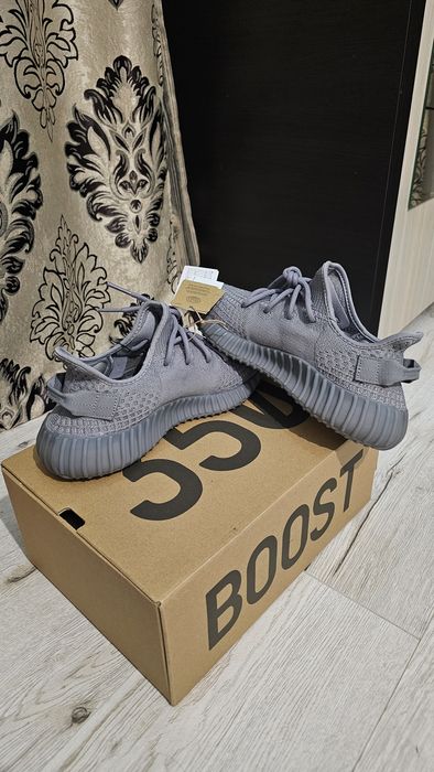Yeezy 350 V2 Steel Grey