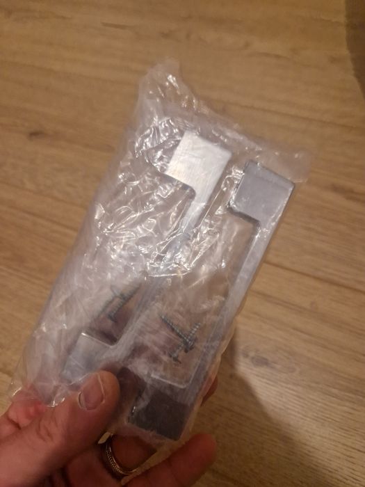 Mânere uși mobilă