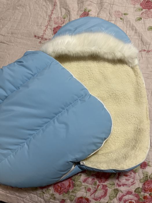 Продам кокон и комбез на младенца