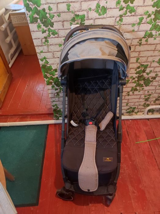 Продам детскую коляску