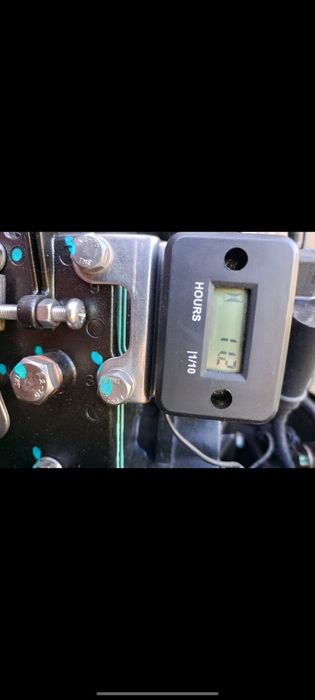 Продам лодку с мотором