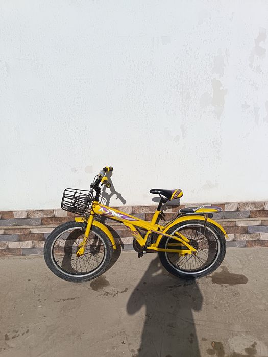 Velosiped yangi juda zor