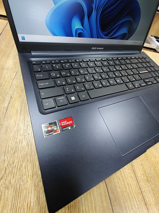 Ноутбук Asus | Ryzen 7 5825U | 16 ОЗУ | 512 NVMe | VivoBook 15