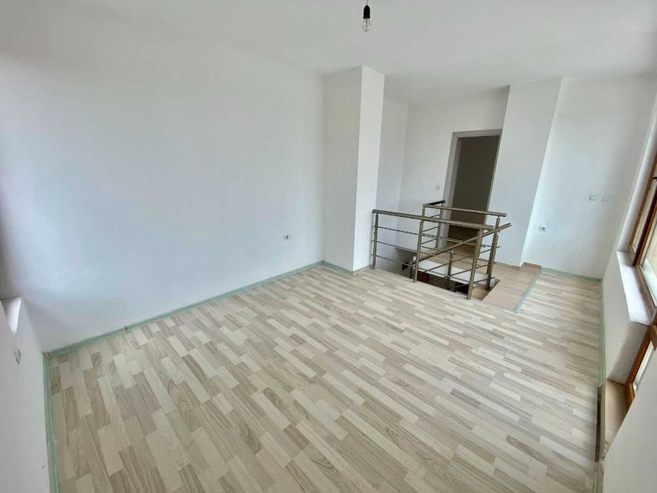 Продава се Многостаен апартамент в с. Равда, Област Бургас - 175 кв.м за 743 €/кв.м - Снимка #8