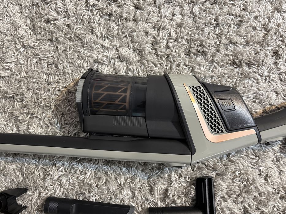 Miele Triflex HX2 125th Edition