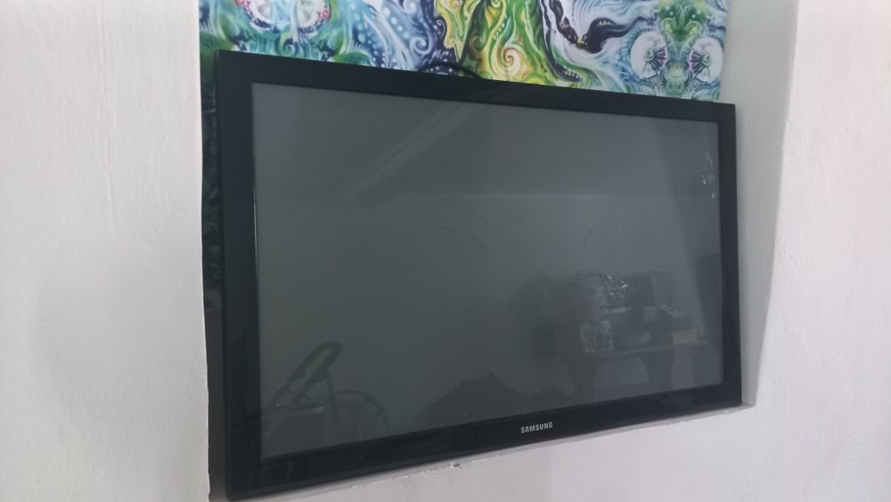 Телевизор сатылады  жақсы жасап тұрған