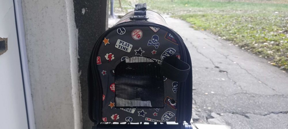 Транспортна чанта-сак за преместване на домашни любимци