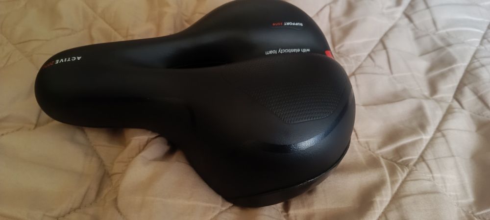 Седалки 2 броя ..