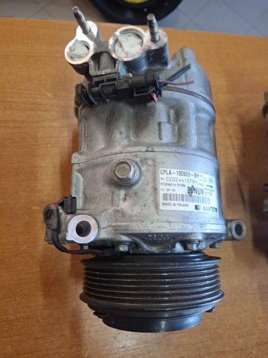 Compresor aer condiționat Range Rover Sport 3.0 2.0D