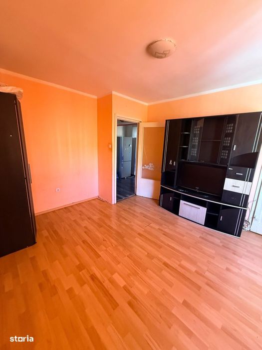 Garsoniera zona ASTRA,str sitarului,