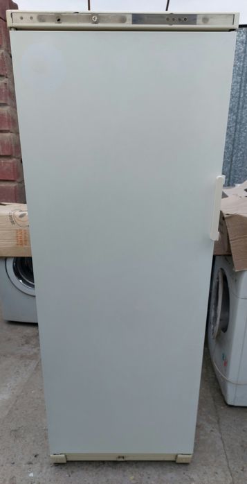 Холодильник "STINOL"