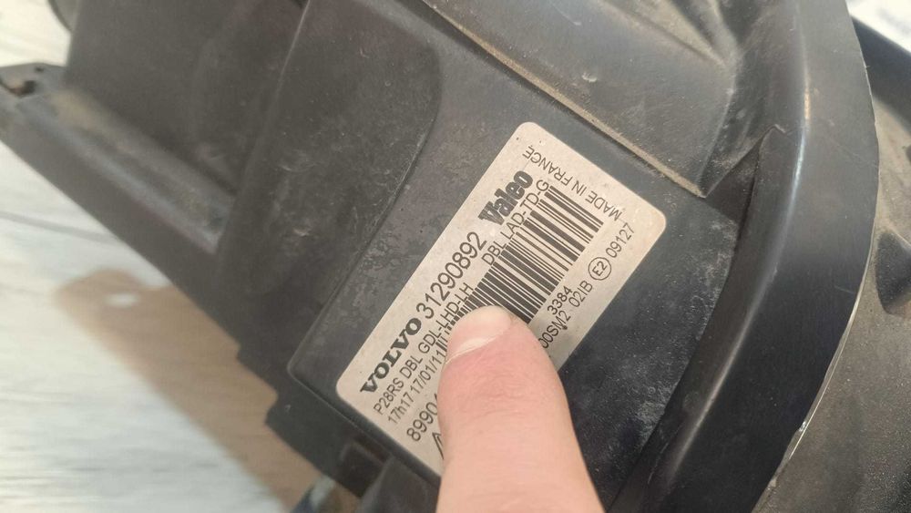 Far xenon ADAPTIV OEM VOLVO XC90 EUROPA 2011 - 2014 31290892