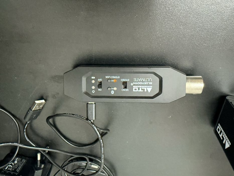 Sistem audio profesional complet