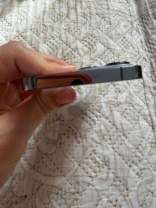 Продам айфон 13 про