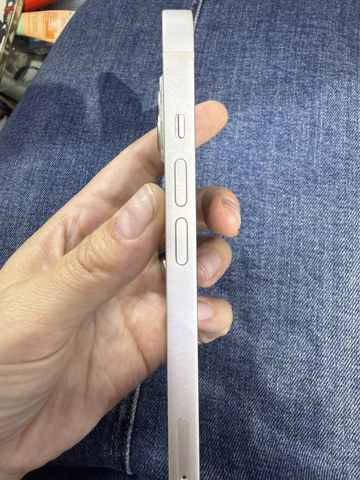 Продам iphone 13 256 гб