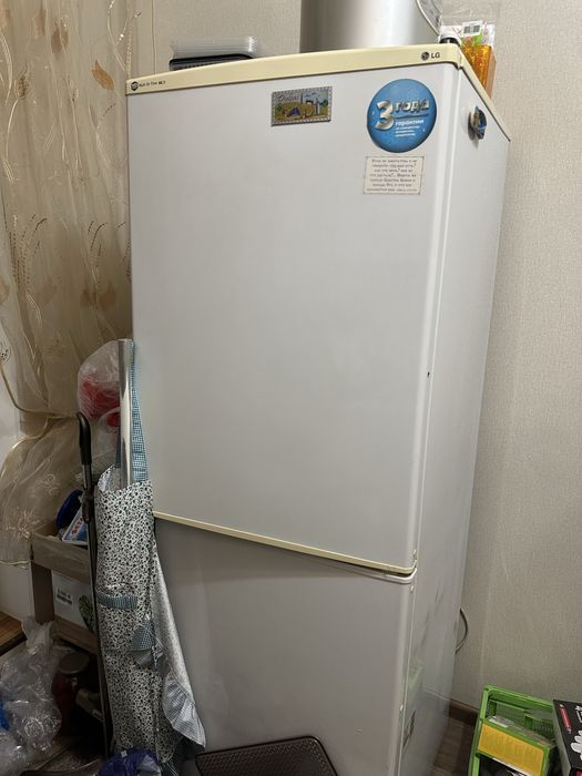 Продам холодильник рабочий