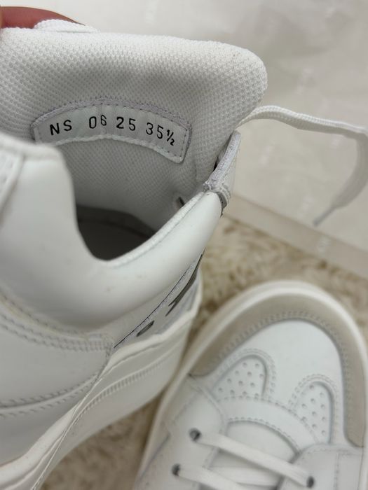 Оригинални сникърси Dior