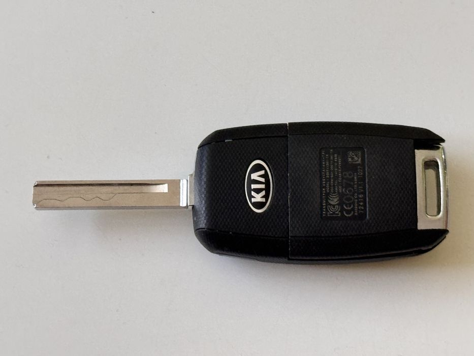 Оригинален ключ за Kia Picanto 2012-2017г