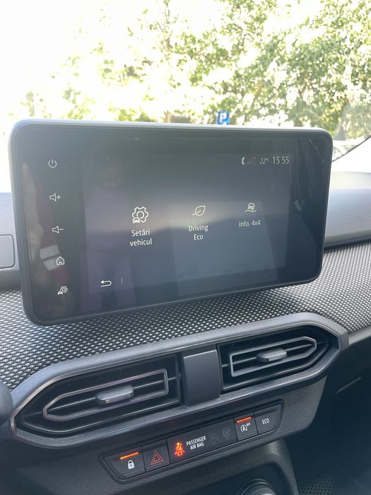 Navigatie MediaNav Dacia Logan 3/Sandero 3