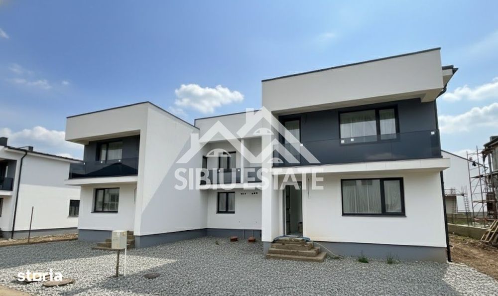 Locuinta moderna si curte de 170 mp – Cartierul Arhitectilor Sibiu
