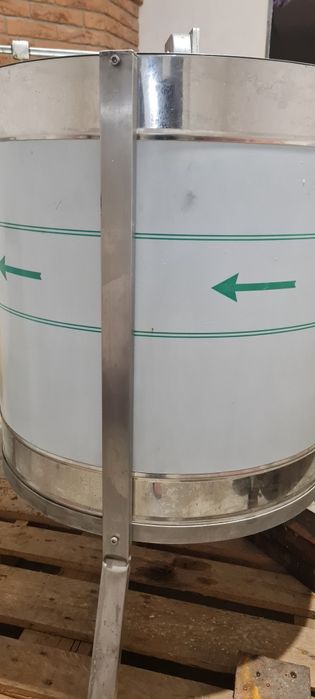 Centrifugă apicolă,tangențială,4 rame,Konigin.