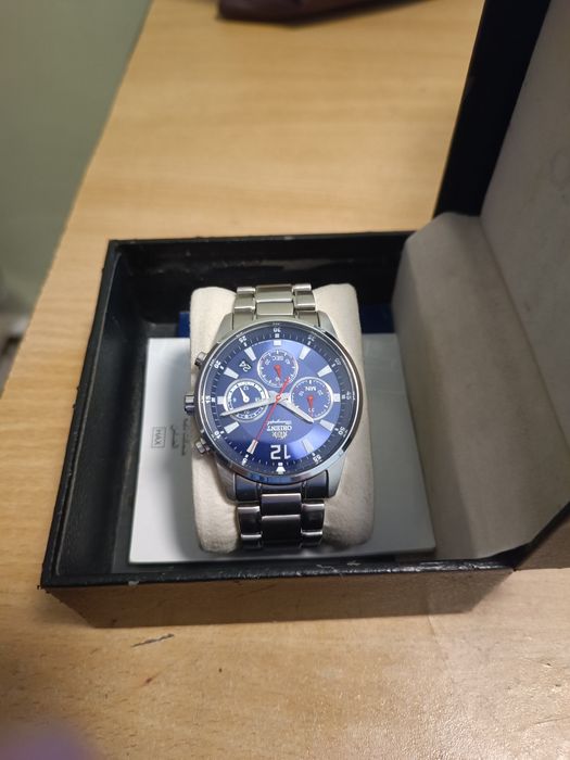 Продам часы мужские