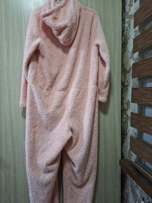 Продам кенгуру розовый