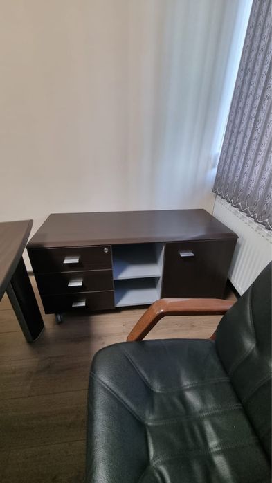 Шикарный кабинет руководителя