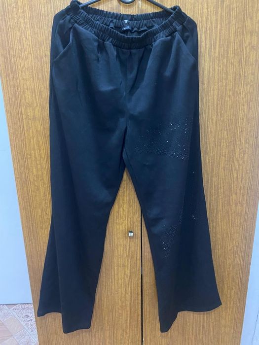 Женский костюм  продажа