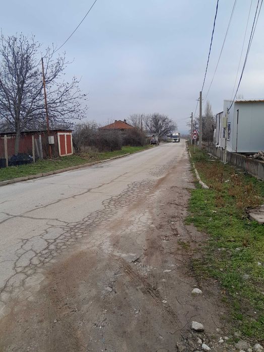 Склад с УПИ 1300 кв.м