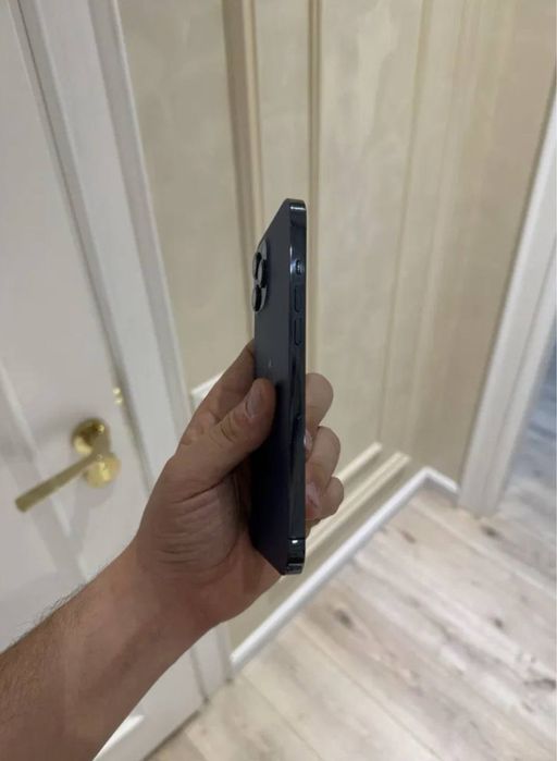 Iphone 12 pro max srochno sotiladi kelishamiz