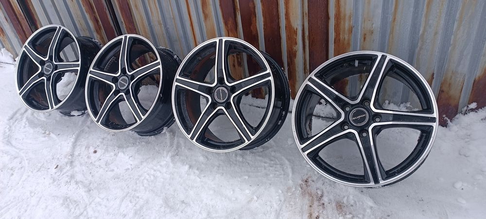 Продам комплект дисков привозные на 17