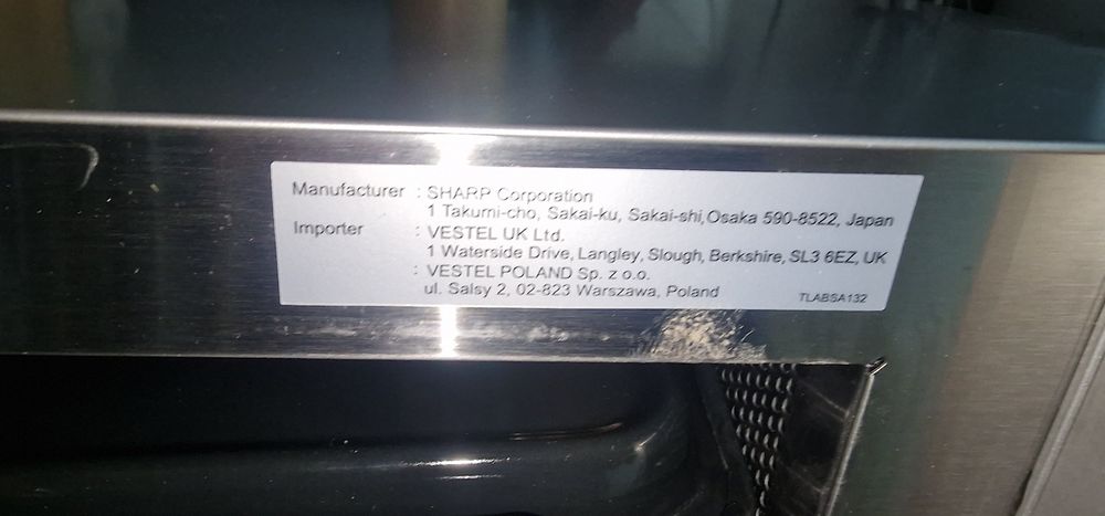 Cuptor cu microunde combinat Sharp