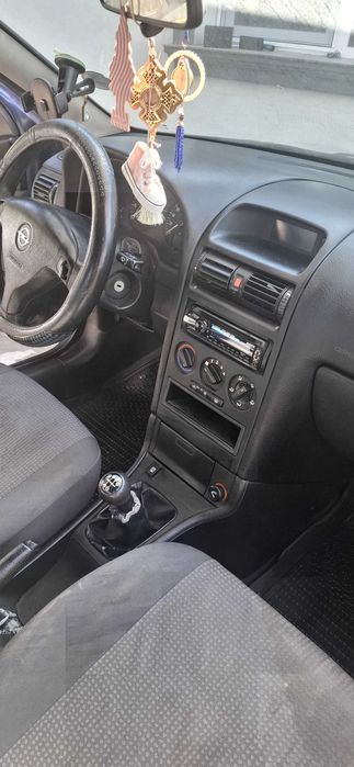 OPEL Astra 2009 — imagine 3