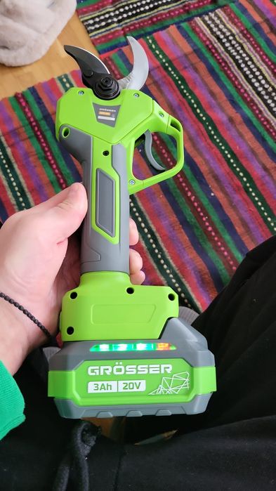 Foarfeca pomi electrica Grosser