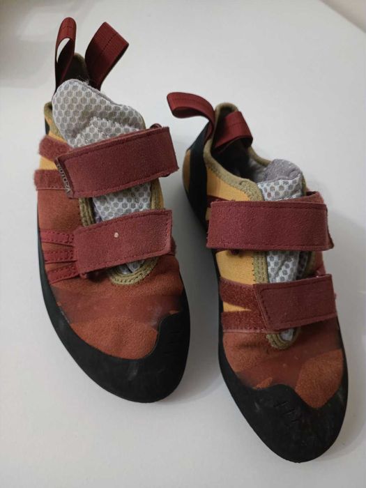 Дамски еспадрили Butora – №38