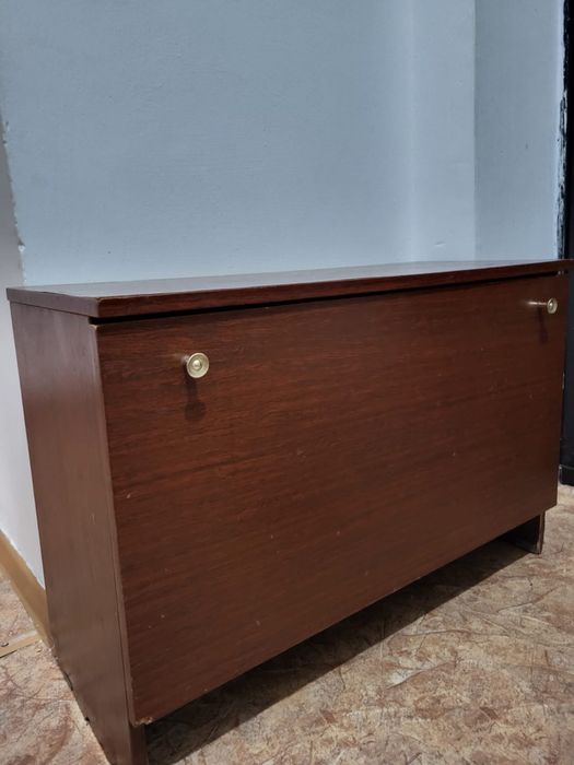 Продам шкаф обувница