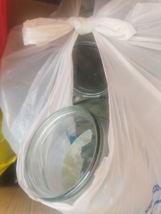 Банки продам рн встреча отдам даром