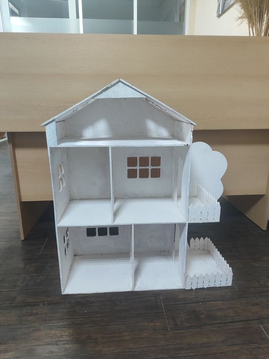 Домик для Барби, продам