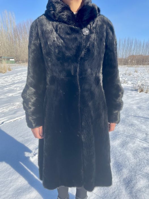 Срочно продам шубу! Уступлю цену!